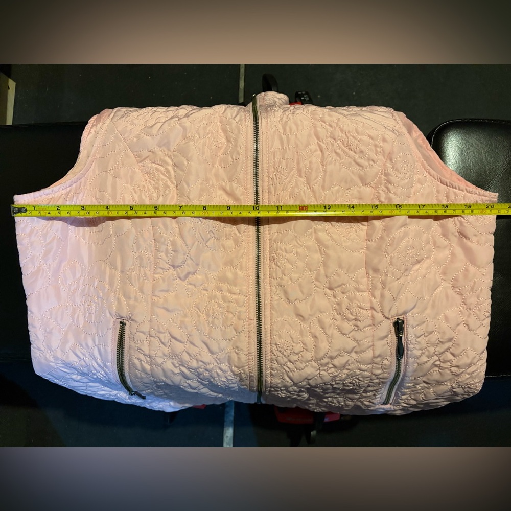 Christopher & Banks Pink Quilted Women's Vest - Picture 4 of 4